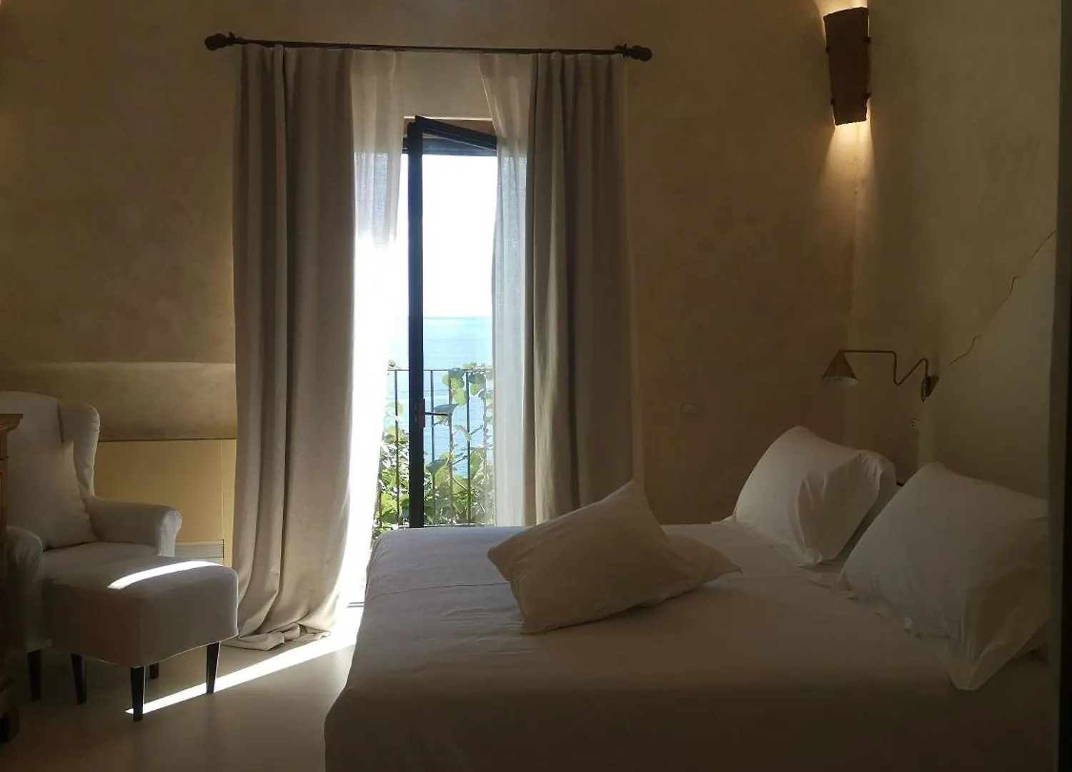 Alma Domus Ancient House Recently Opened Apartment Amalfi